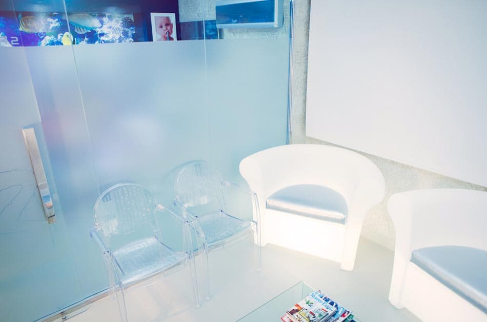 Sala de espera - Policlínica Dental Bahillo