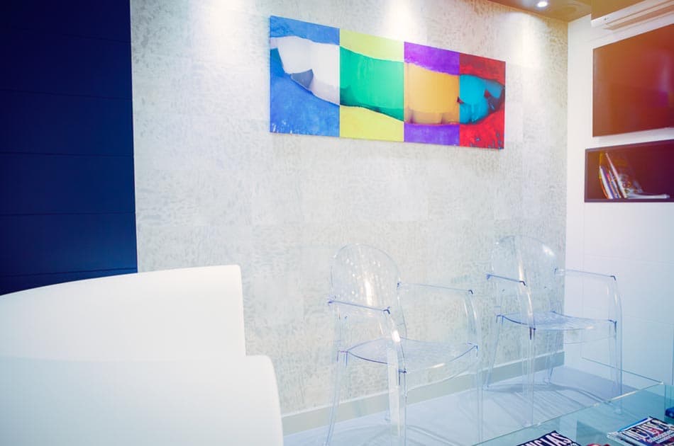 Sala de espera - Policlínica Dental Bahillo