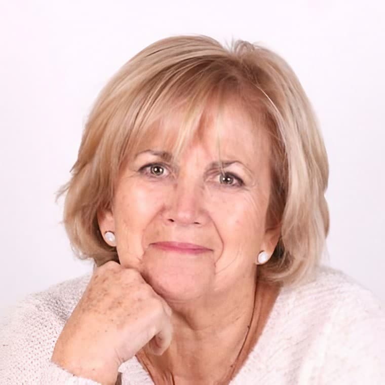 Dra. Purificación Varela Patiño